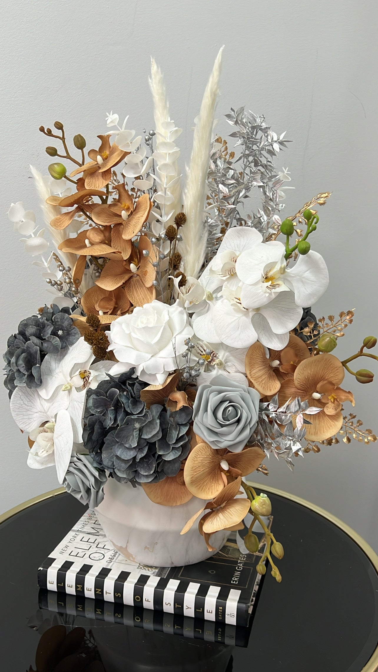 Yesenia floral arrangement - Luscious Homewares