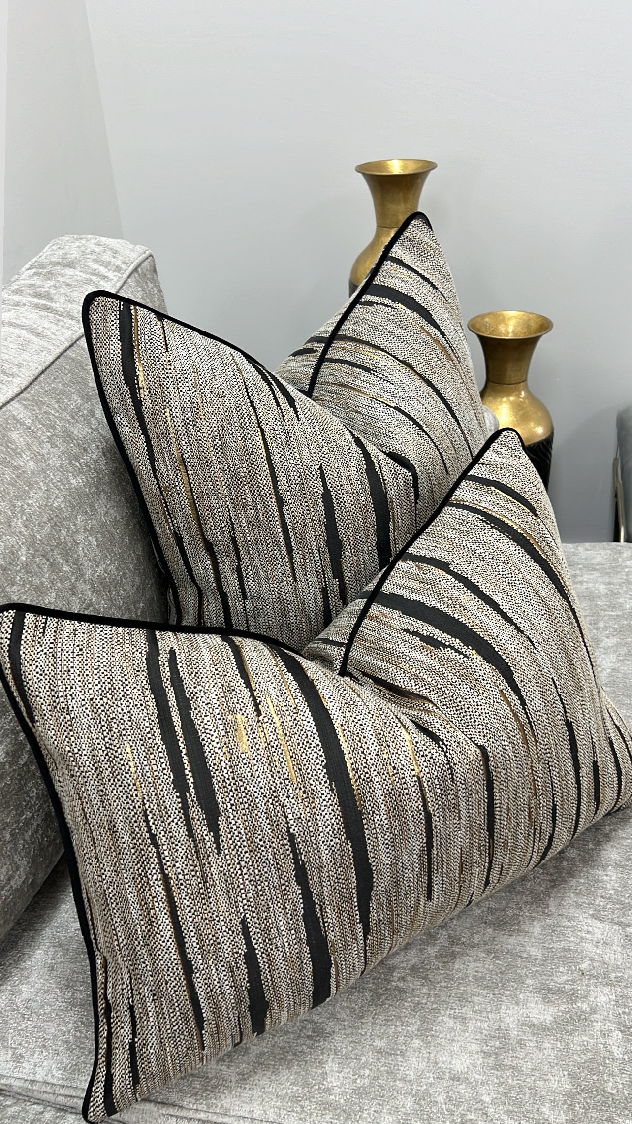 Rival cushion - Luscious Homewares