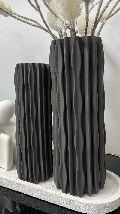 Ripple cylinder charcoal ceramic vase