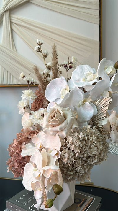 Faye floral arrangement - Luscious Homewares