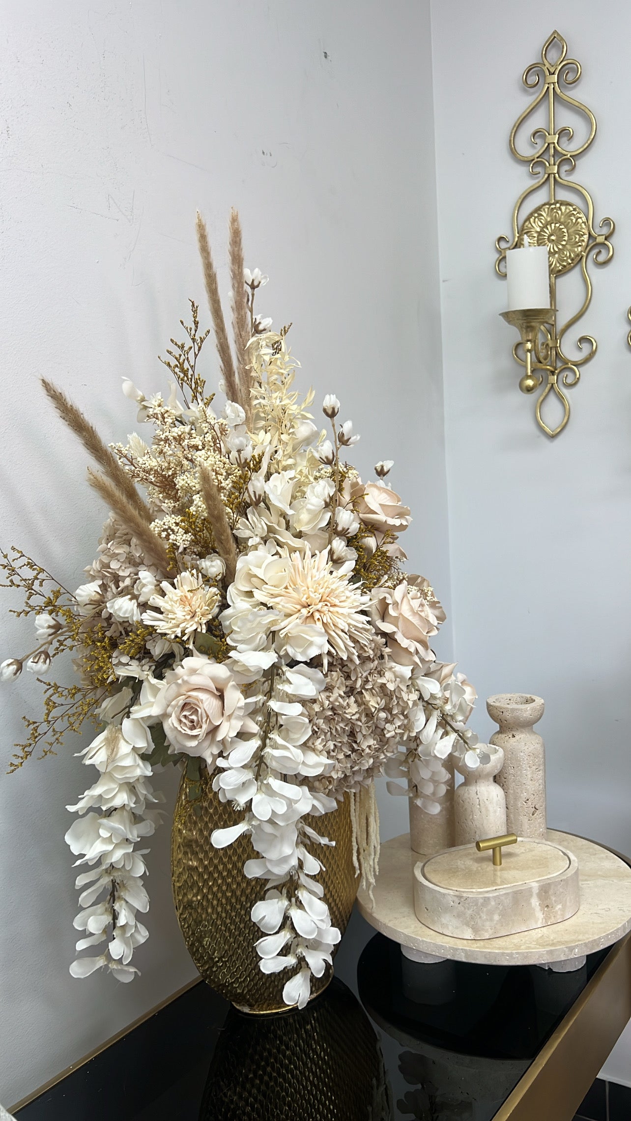 Malika bloom Floral Arrangement