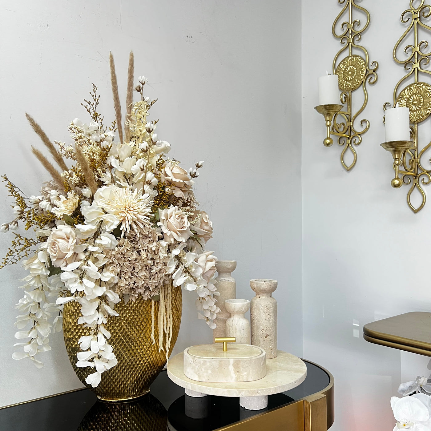 Malika bloom Floral Arrangement