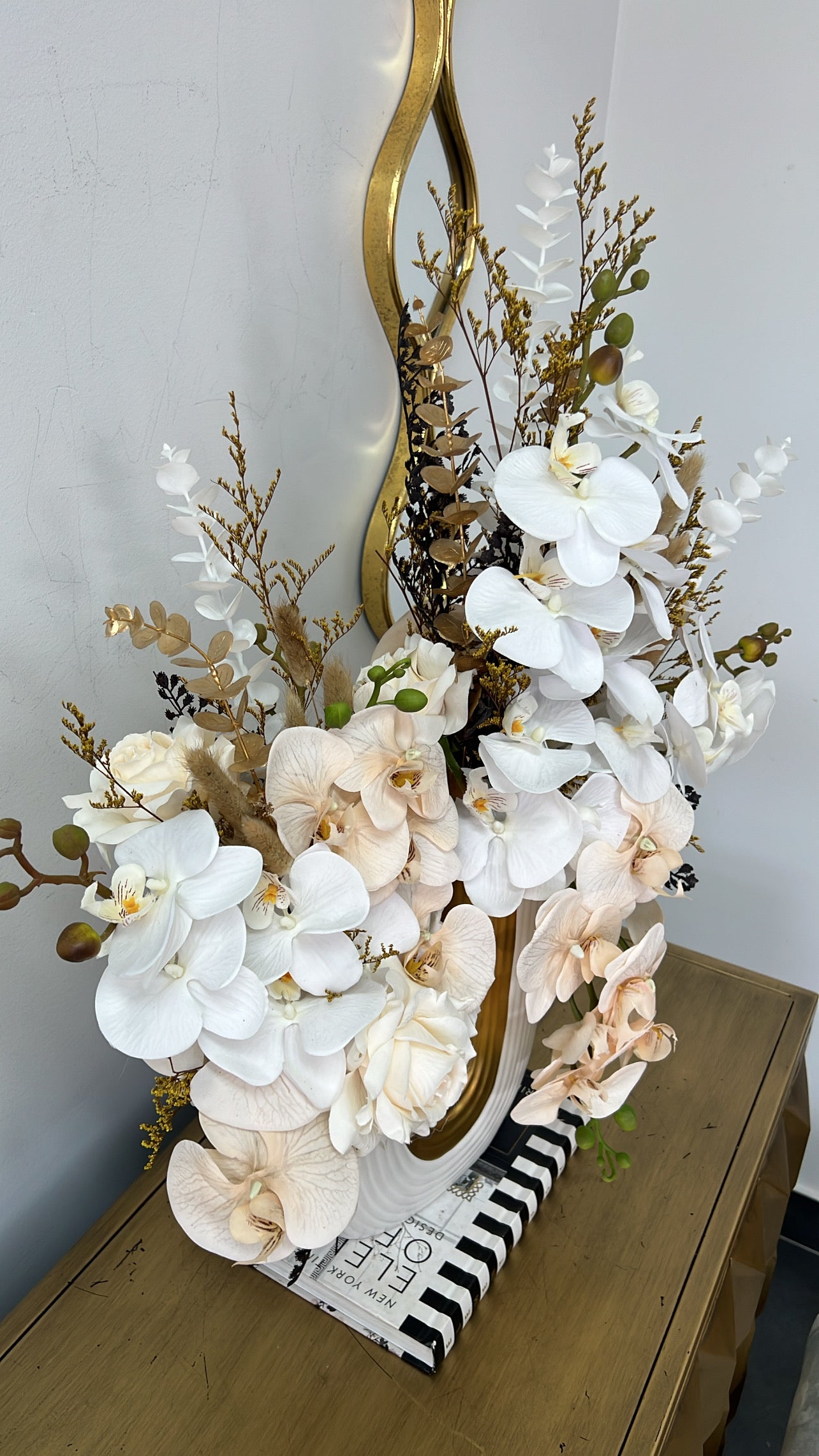 Yasmin floral arrangement - Luscious Homewares