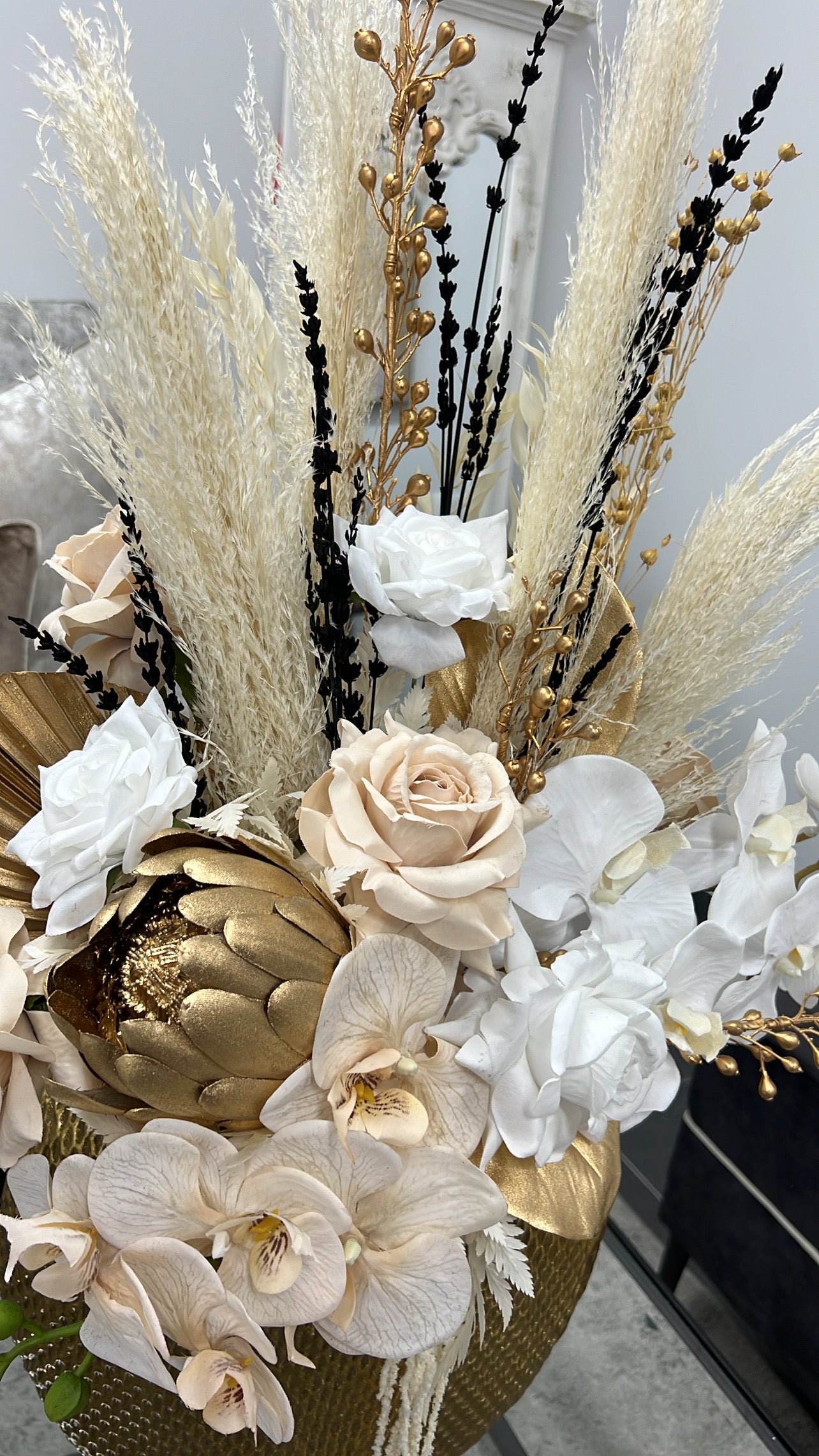 Frances floral arrangement - Luscious Homewares