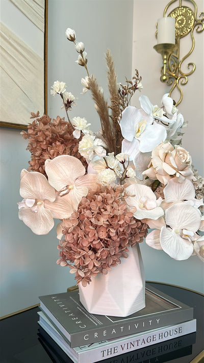Faye floral arrangement - Luscious Homewares