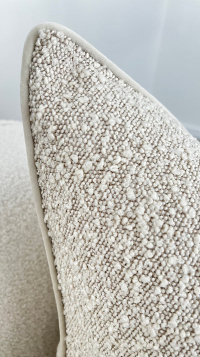 Boucle neutral cushion