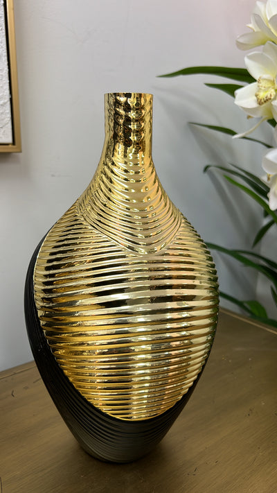 Martina black and gold vase - Luscious Homewares