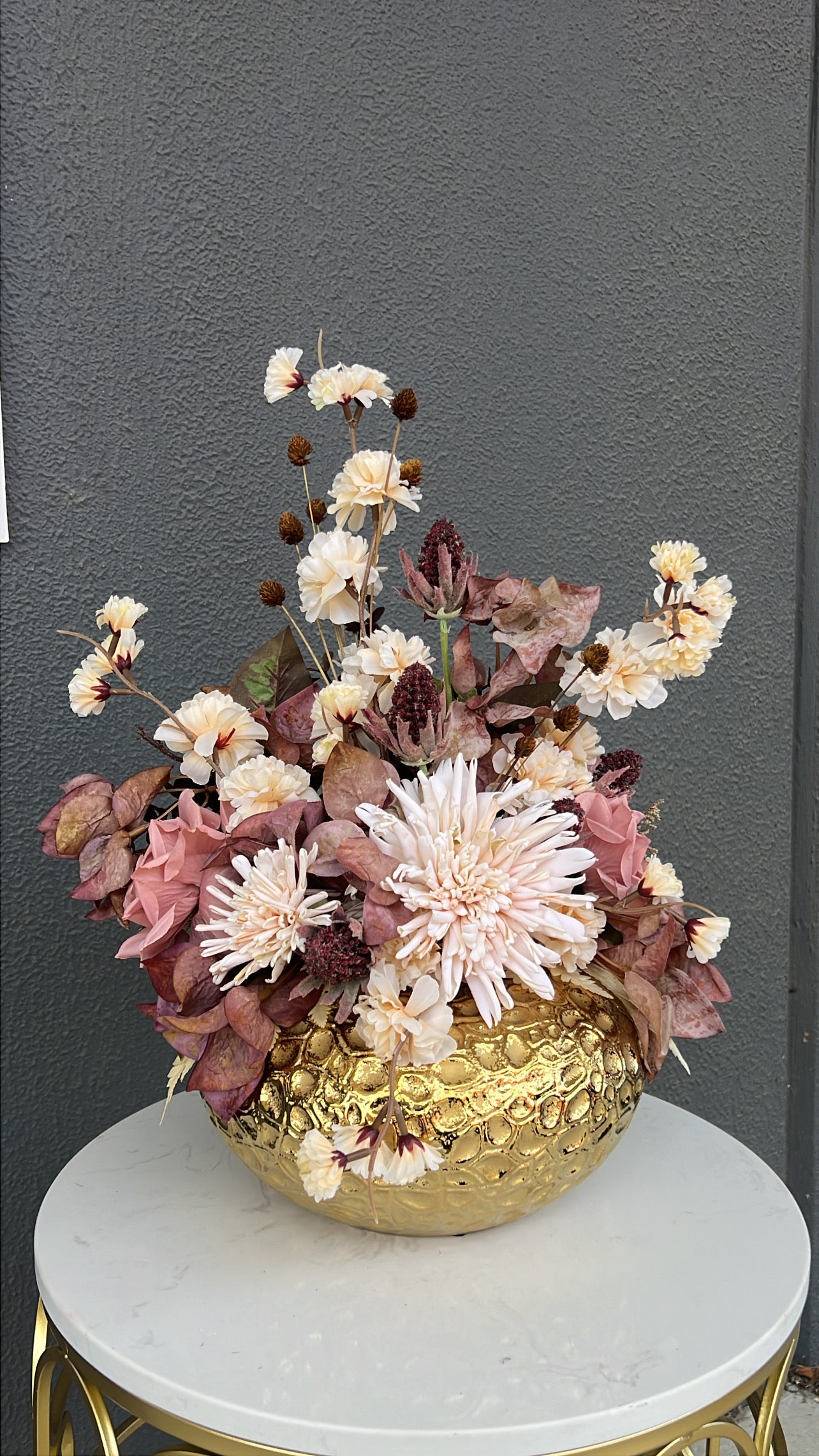 Pandora floral arrangement - Luscious Homewares