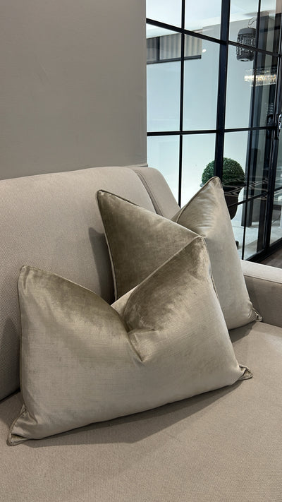 De-luxe powder velvet cushion - Luscious Homewares