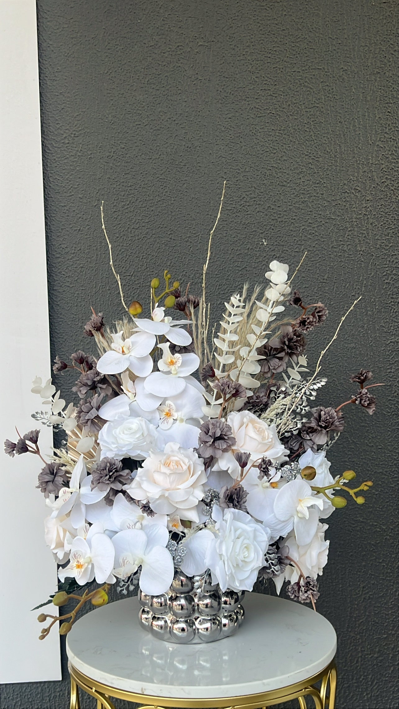 Coraline floral arrangement - Luscious Homewares