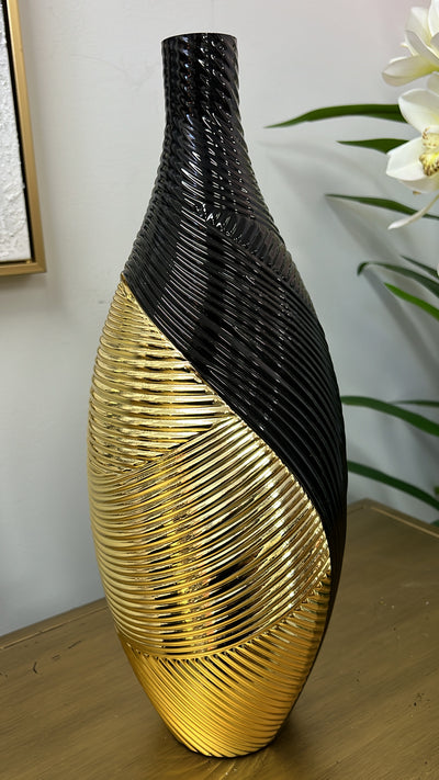 Martina black and gold vase - Luscious Homewares
