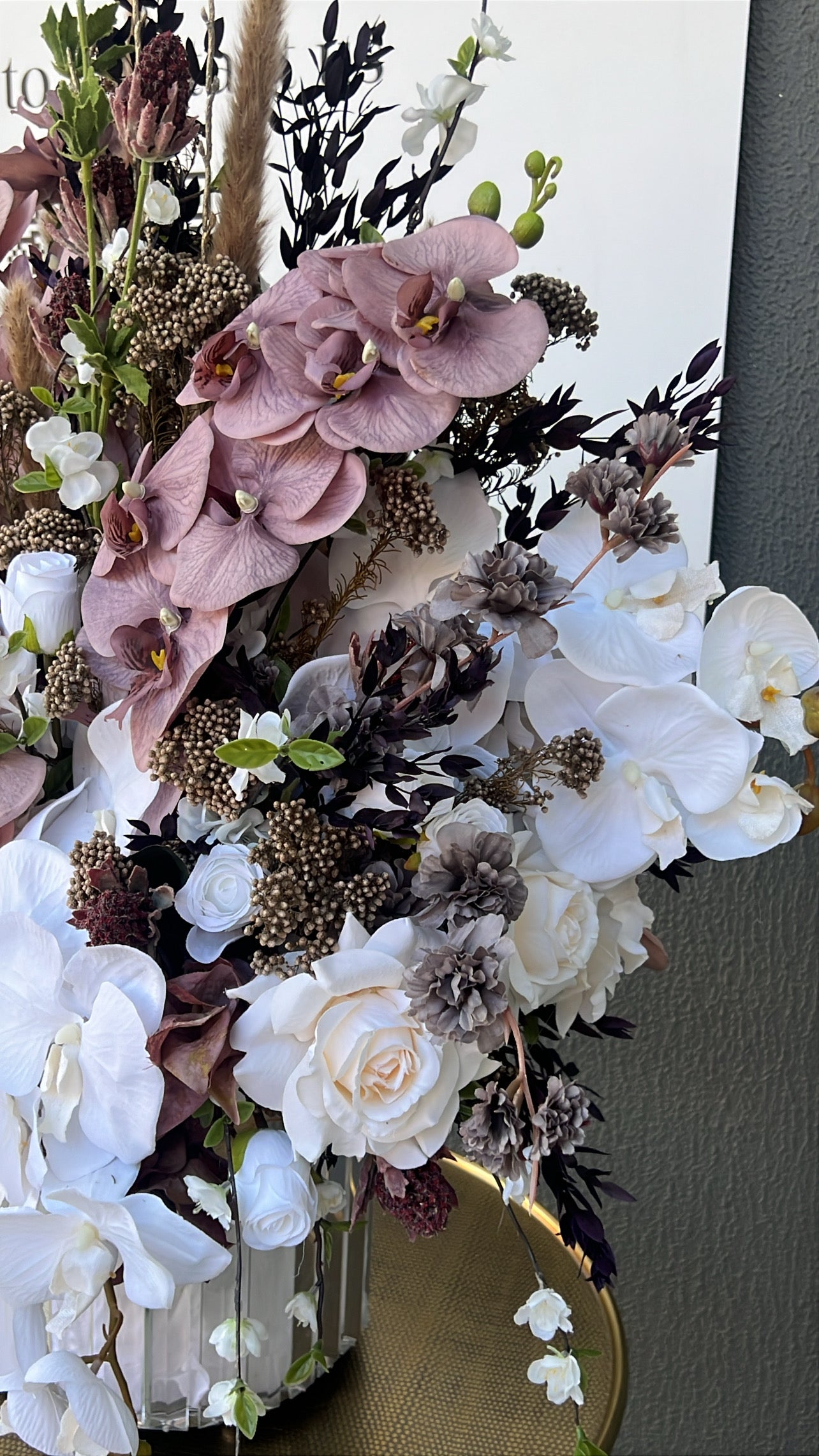 Rhegan floral arrangement - Luscious Homewares