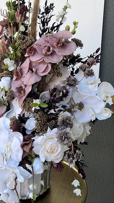 Rhegan floral arrangement - Luscious Homewares