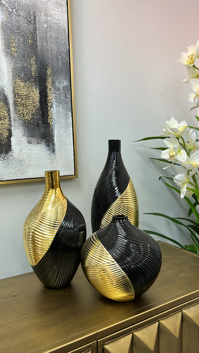 Martina black and gold vase - Luscious Homewares