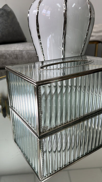 Chi chi silver tissue box - Luscious Homewares