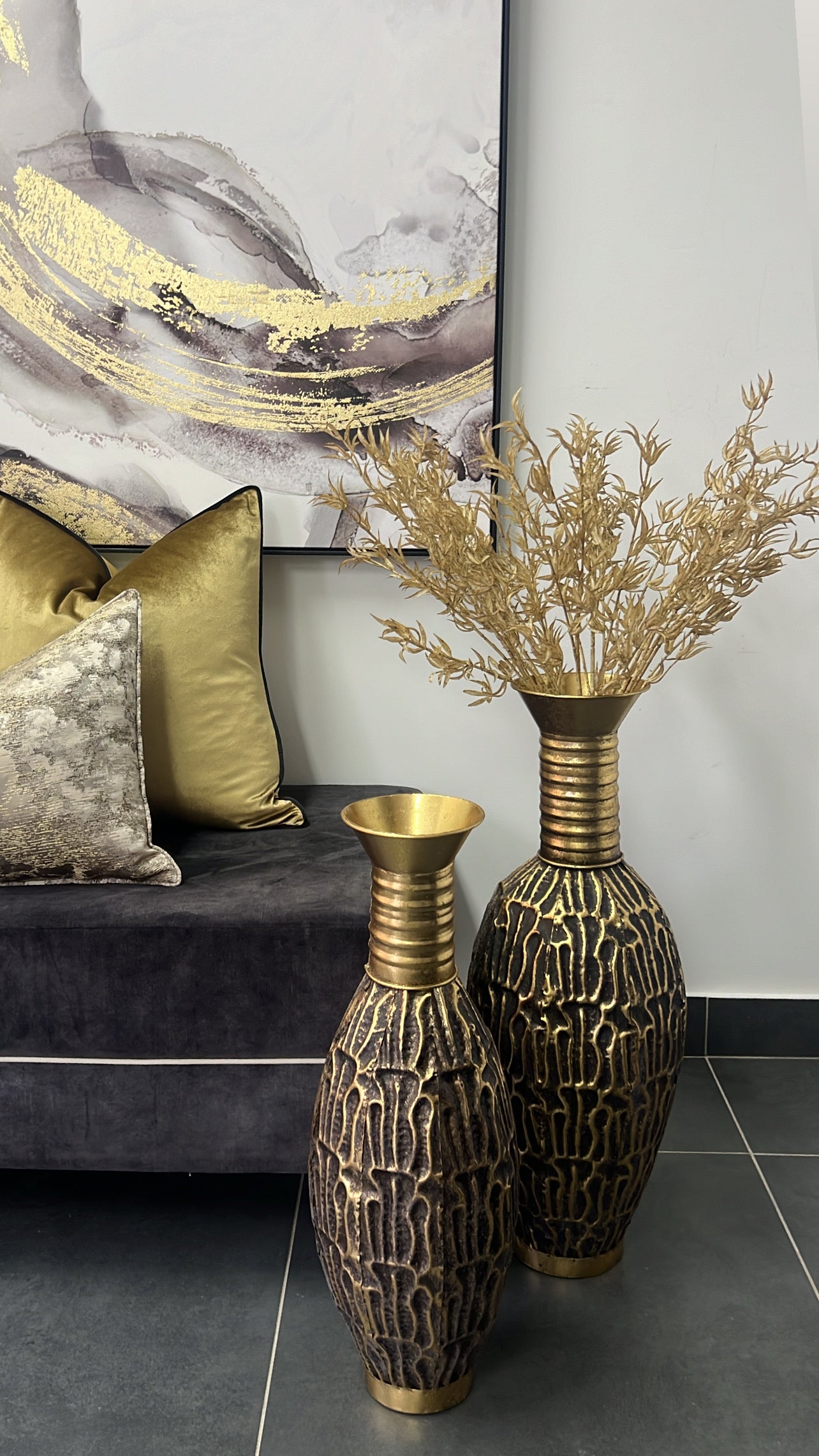 Ramz black and gold Floor vase