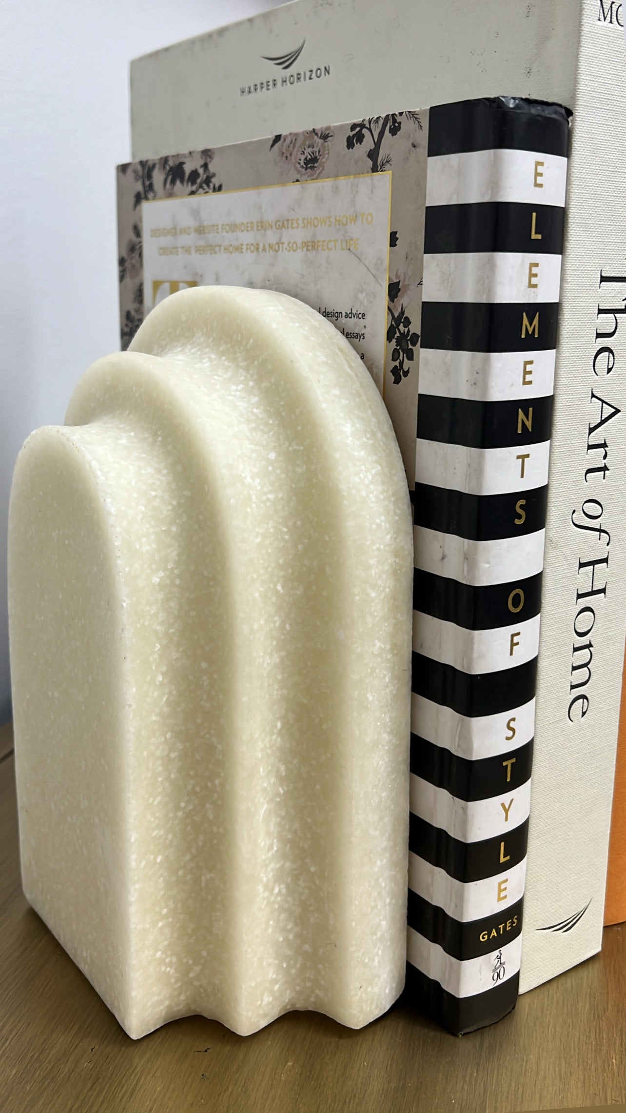 Marble effect Bookends