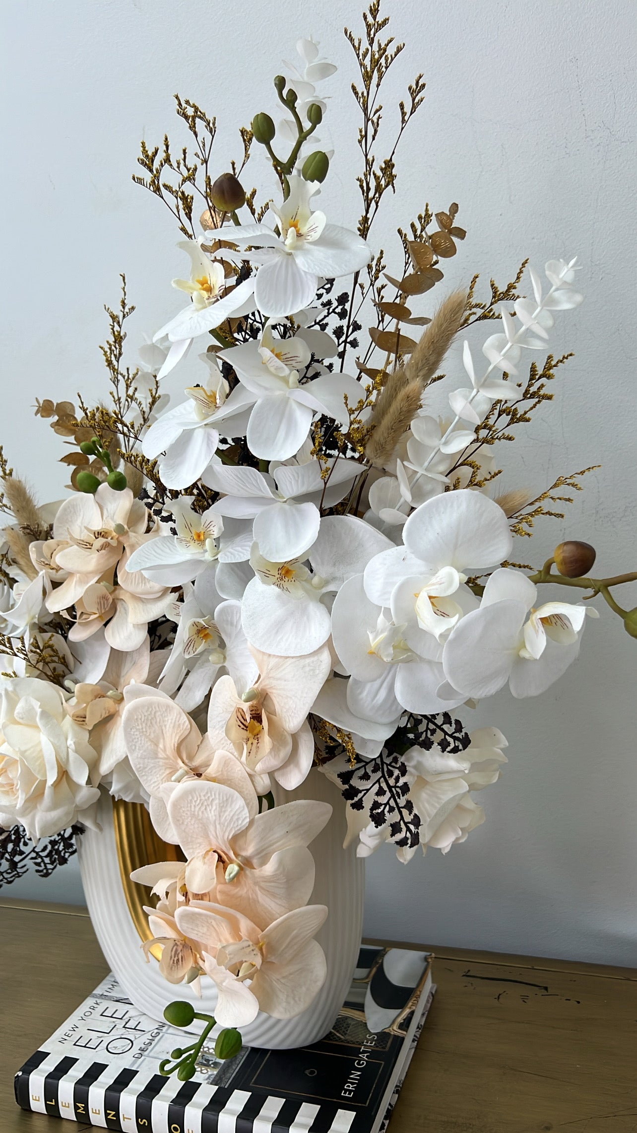 Yasmin floral arrangement - Luscious Homewares