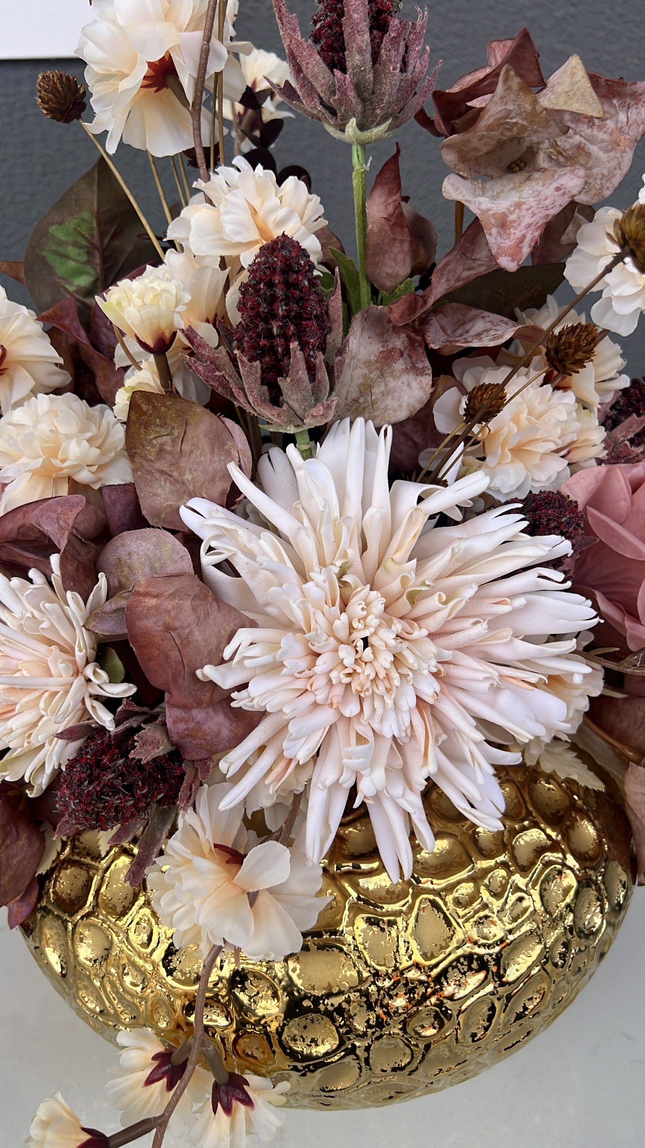 Pandora floral arrangement - Luscious Homewares