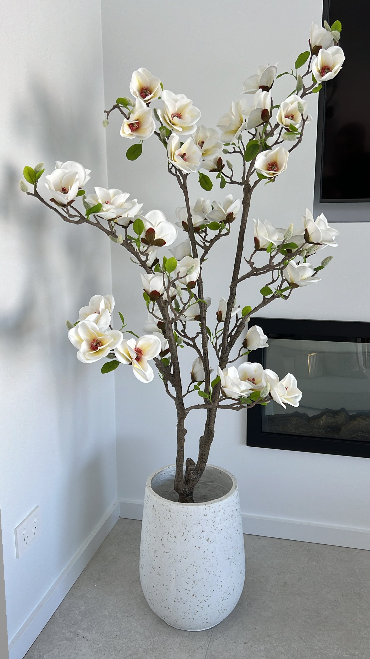 Magnolia artificial tree plant + pot