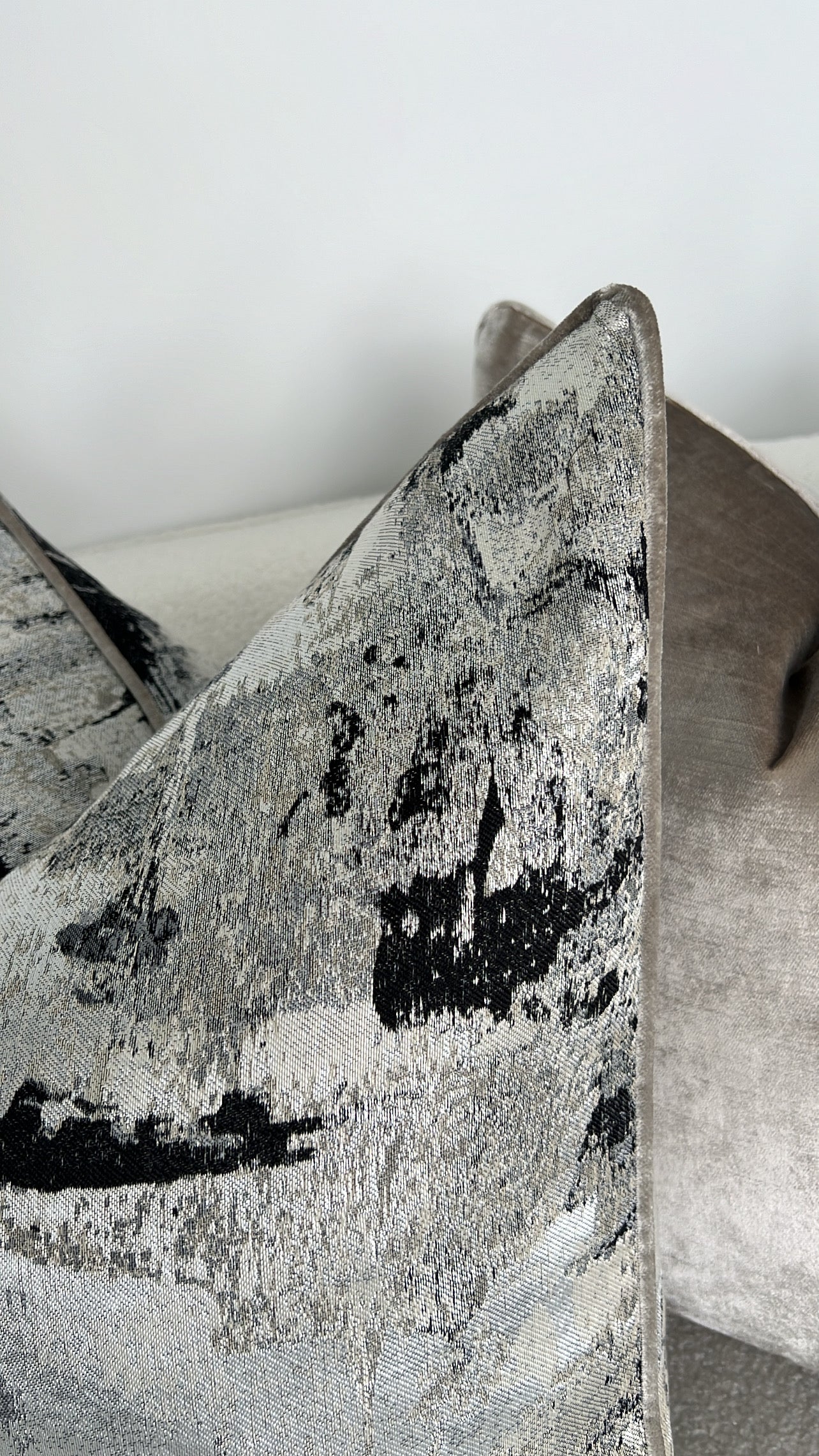 Dolton cushion - Luscious Homewares