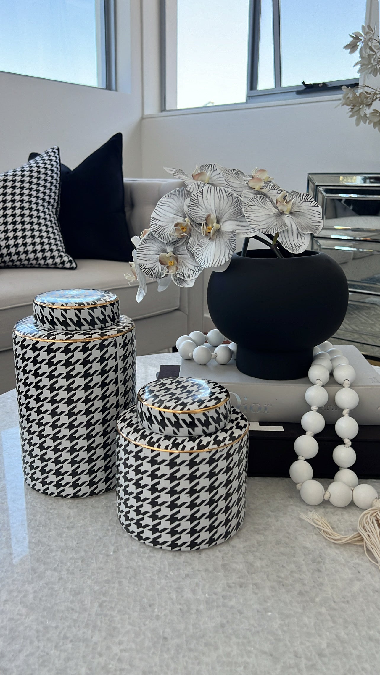 Kingston jar / Vase - Luscious Homewares
