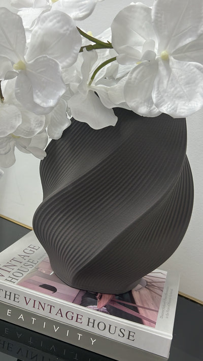 Fountain charcoal ceramic vase