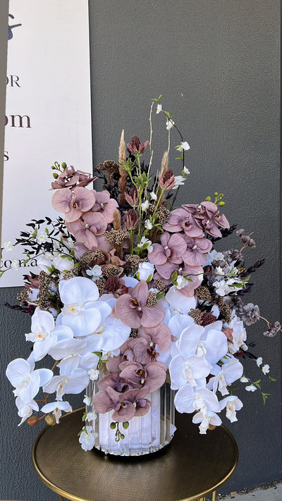 Rhegan floral arrangement - Luscious Homewares