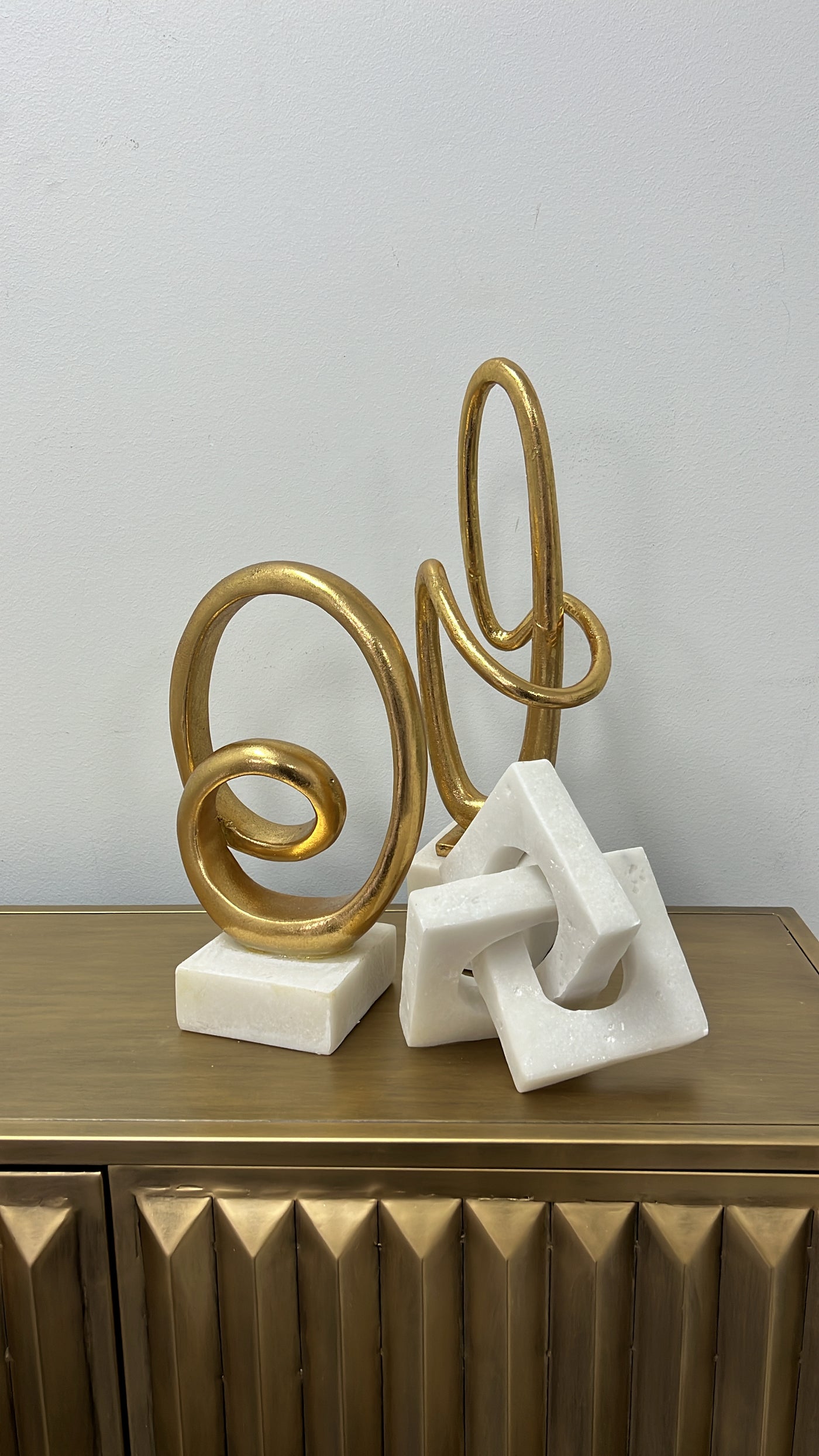 Loop Gold sculpture statue