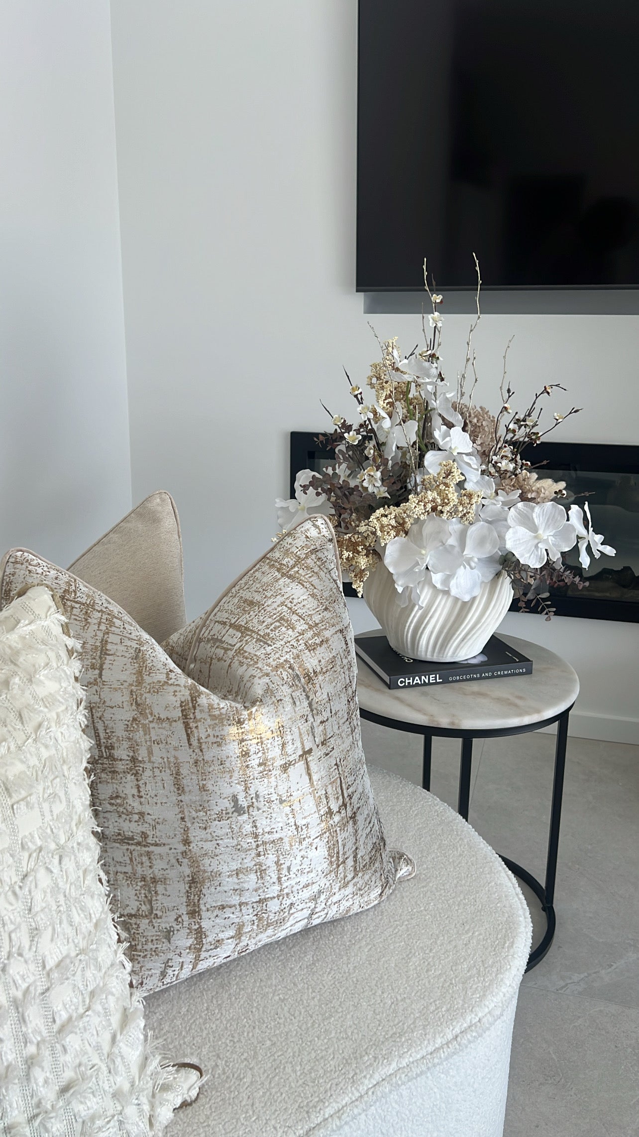 Venice everlasting floral arrangement