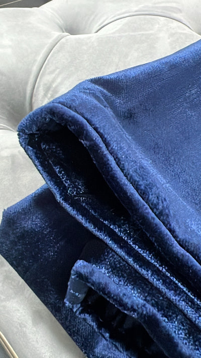 De luxe navy throw 140x220cm - Luscious Homewares
