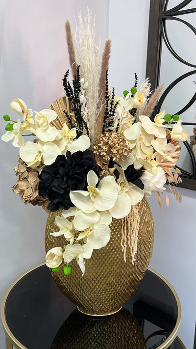 Ashlyn floral arrangement - Luscious Homewares