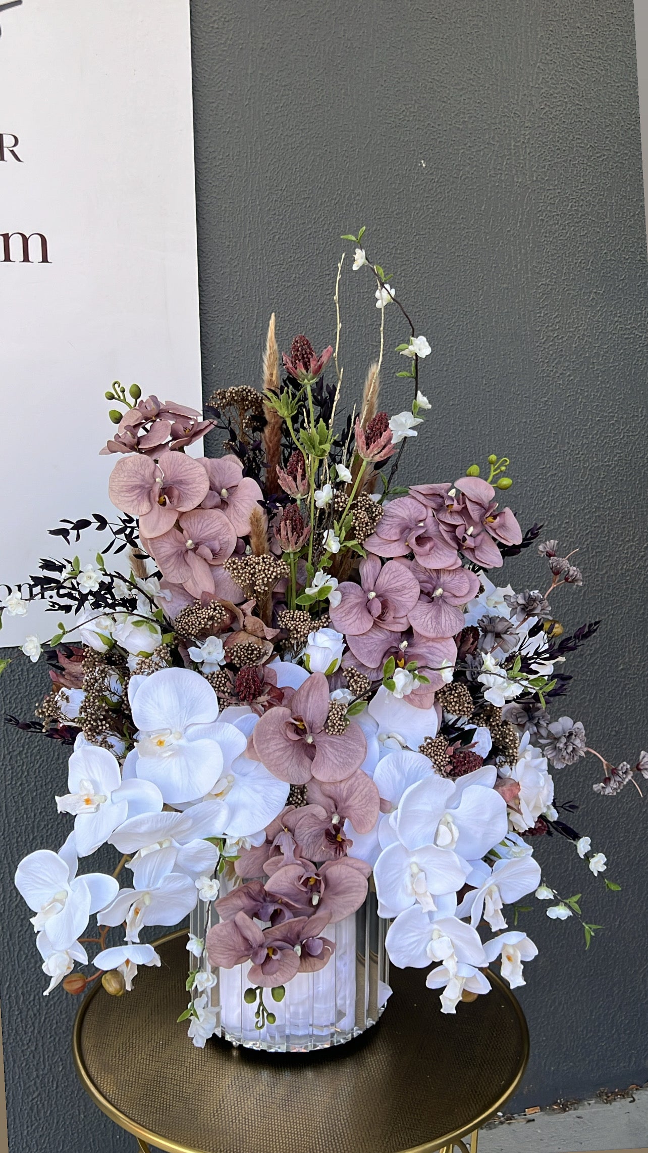 Rhegan floral arrangement - Luscious Homewares