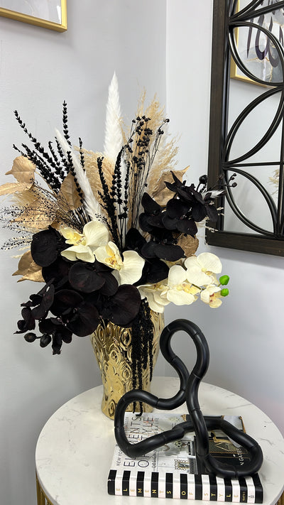 Farrah floral arrangement - Luscious Homewares