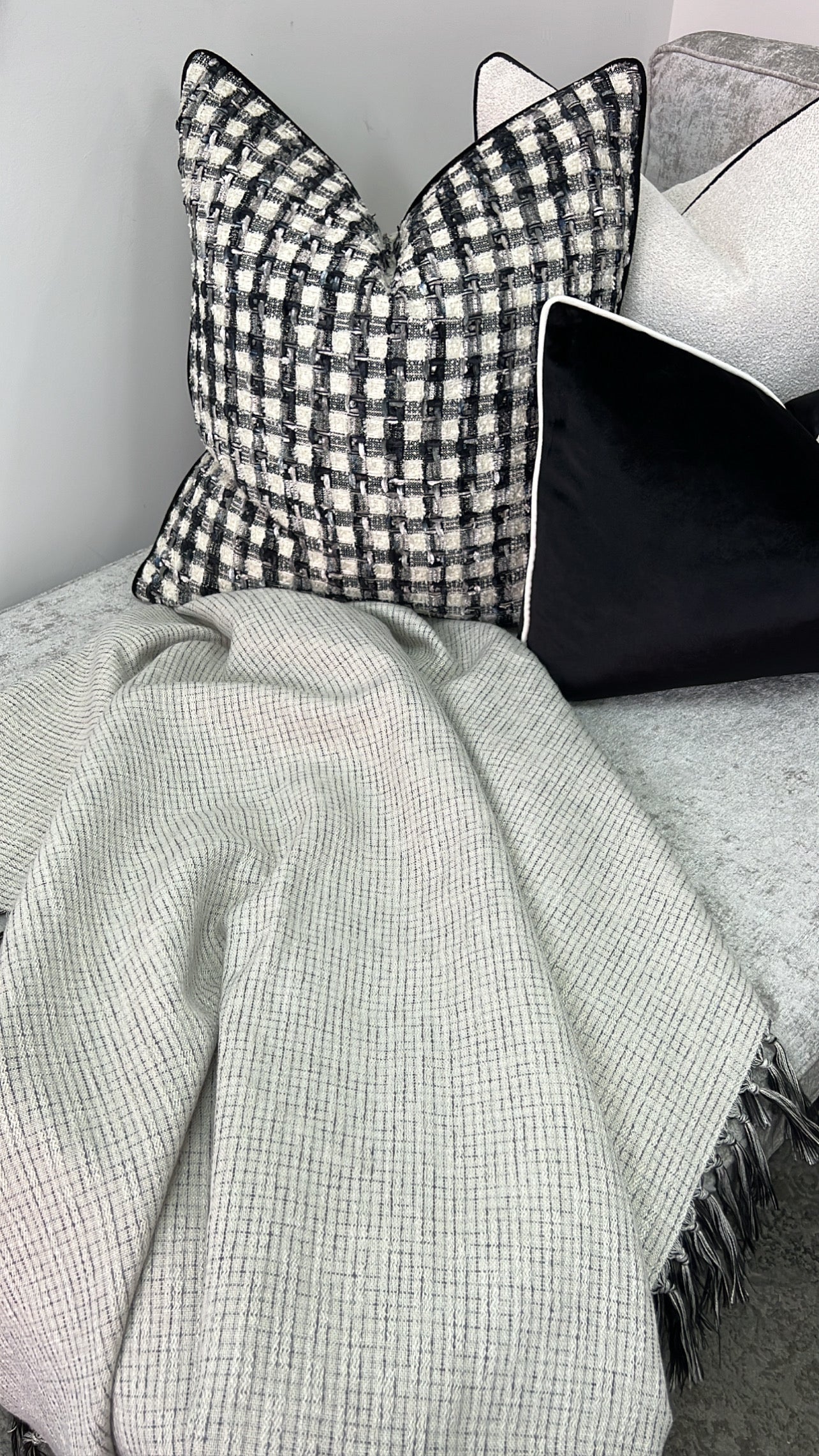 Riley neutral / grey Throw - Luscious Homewares