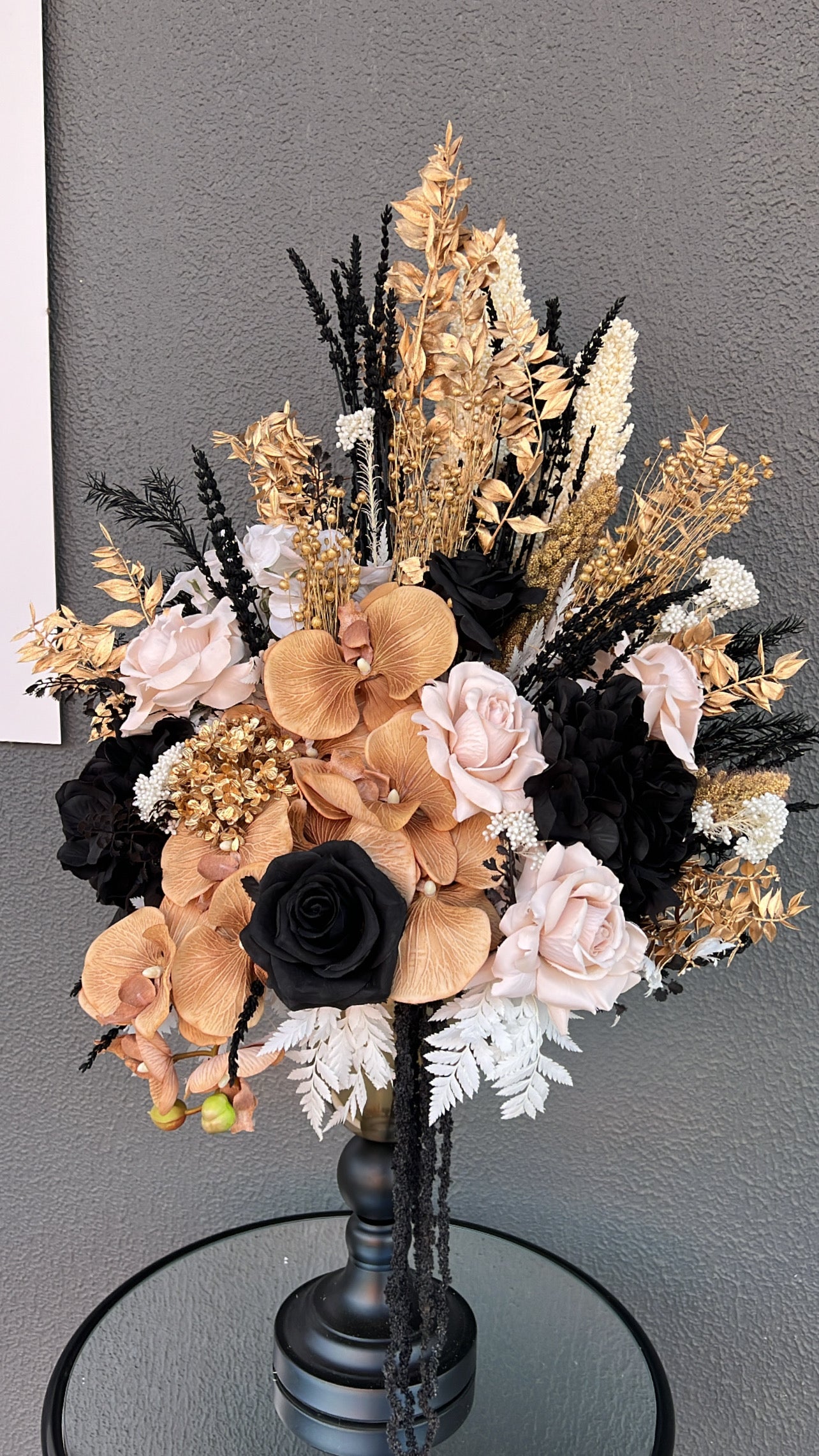 Noura floral arrangement - Luscious Homewares