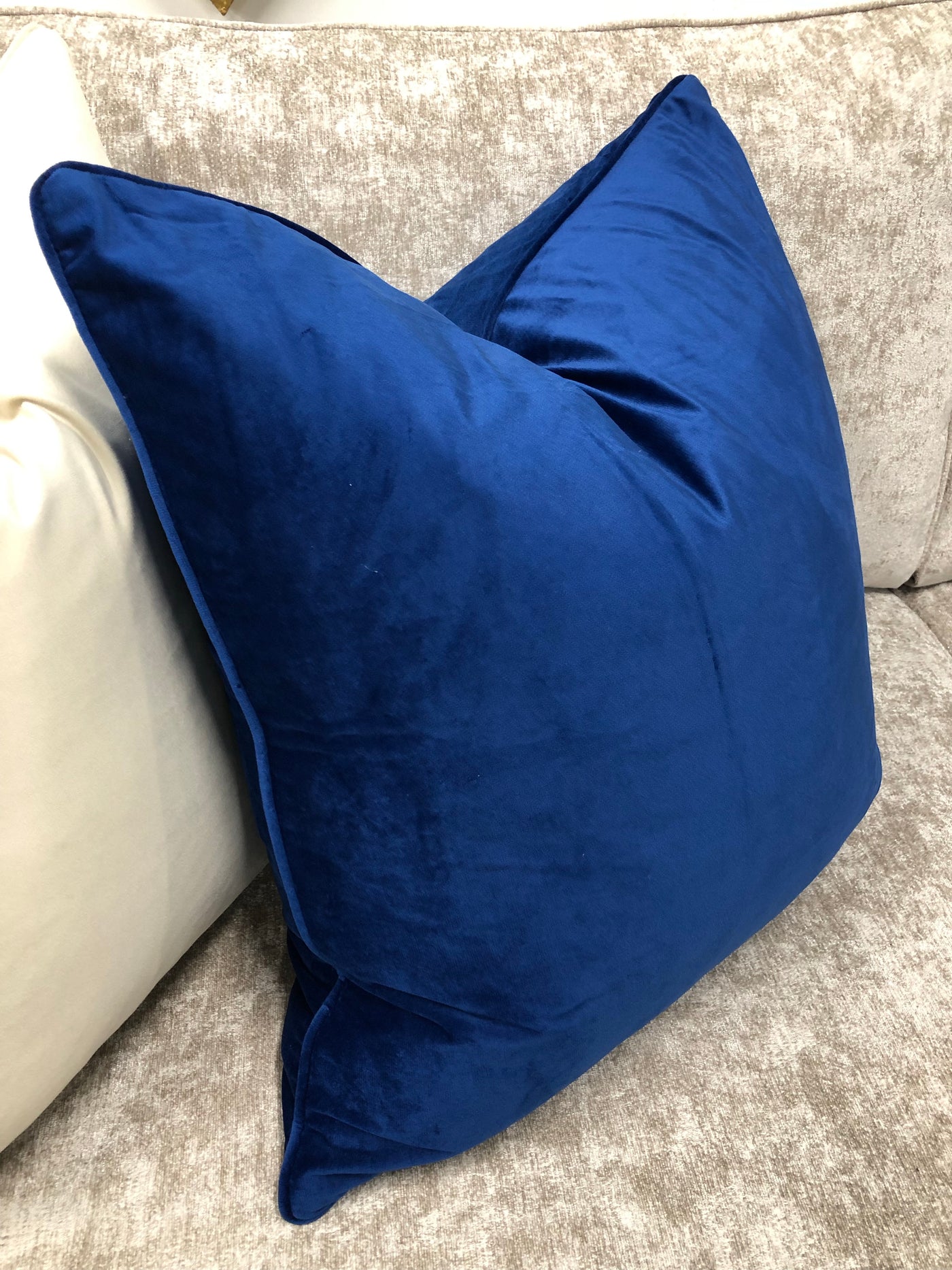 Amaya Luxe Royal blue 55x55 - Luscious Homewares