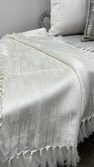 City night white throw - Luscious Homewares