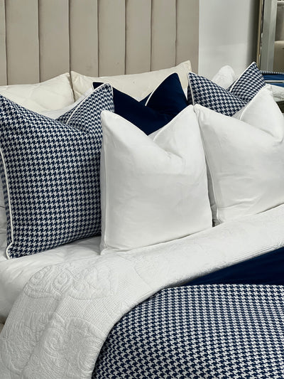 New lavonne throw navy - Luscious Homewares