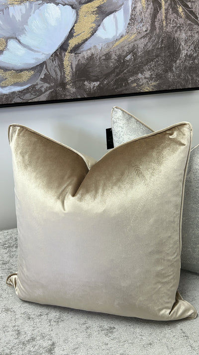 Luxe light gold 55x55 - Luscious Homewares